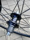 Gravel kola s Microspline Tubeless Ready