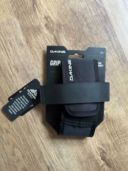 Dakine Gripper