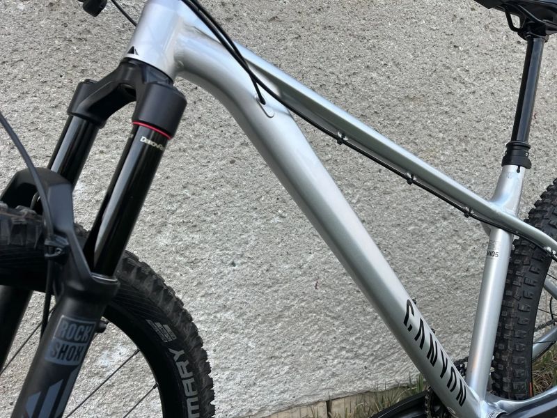 Canyon Stoic 4 zánovní M