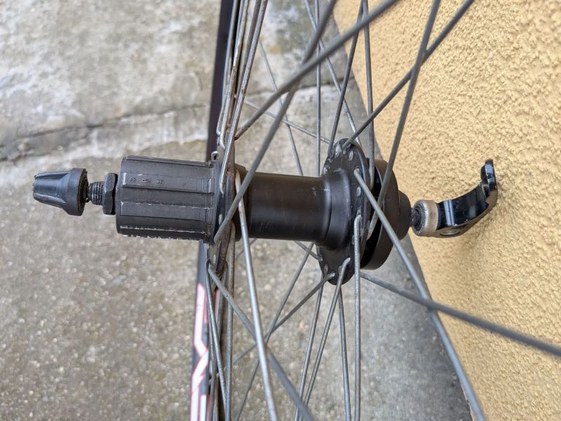 zapletená kola 26" na kotouče