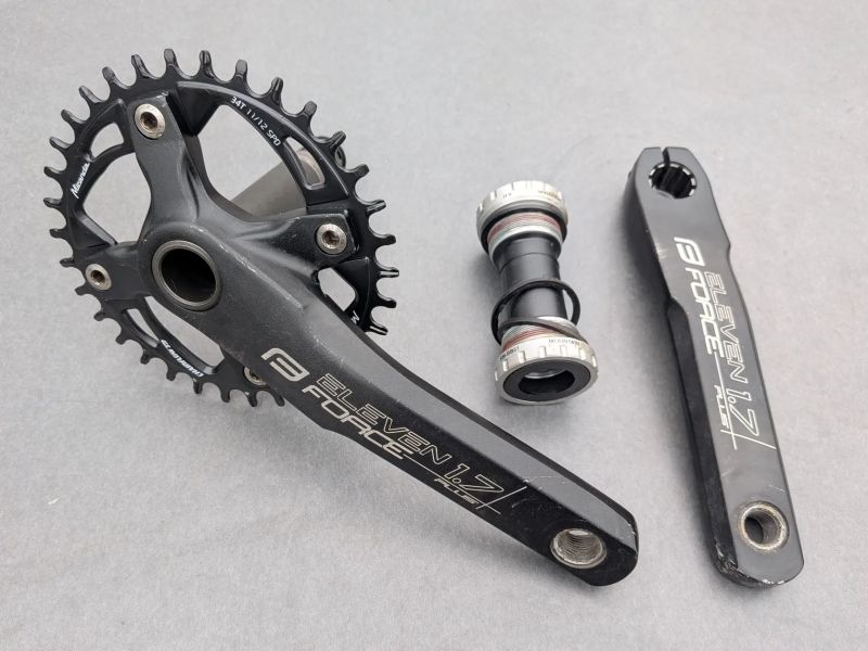 kliky Force Eleven 1x11 a 1x12