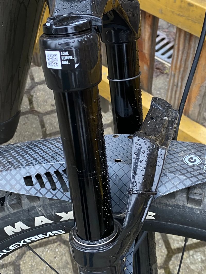 Giant Trance 2 velikost S, od zhruba 160cm, Marzocchi Bomber Z2, 130mm zdvihu