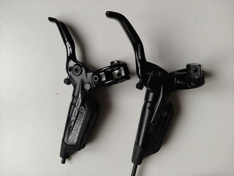 Brzdy, kotouče, destičky GALFER, Air Spring, WTB pneu