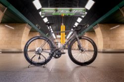 ISAAC Element, Ultegra Di2, FFWD Ryot 55, vel. 56 (nové kolo)