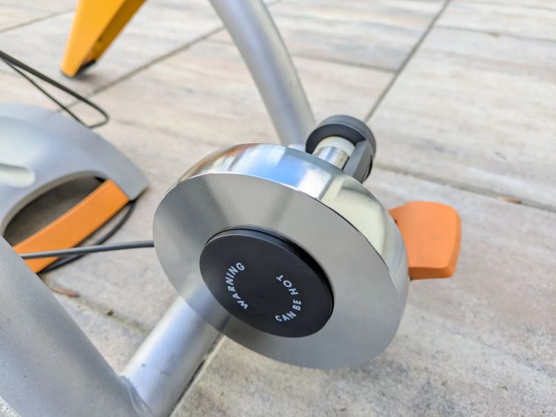 Cyklistický trenažér Tacx Satori Smart Turbo