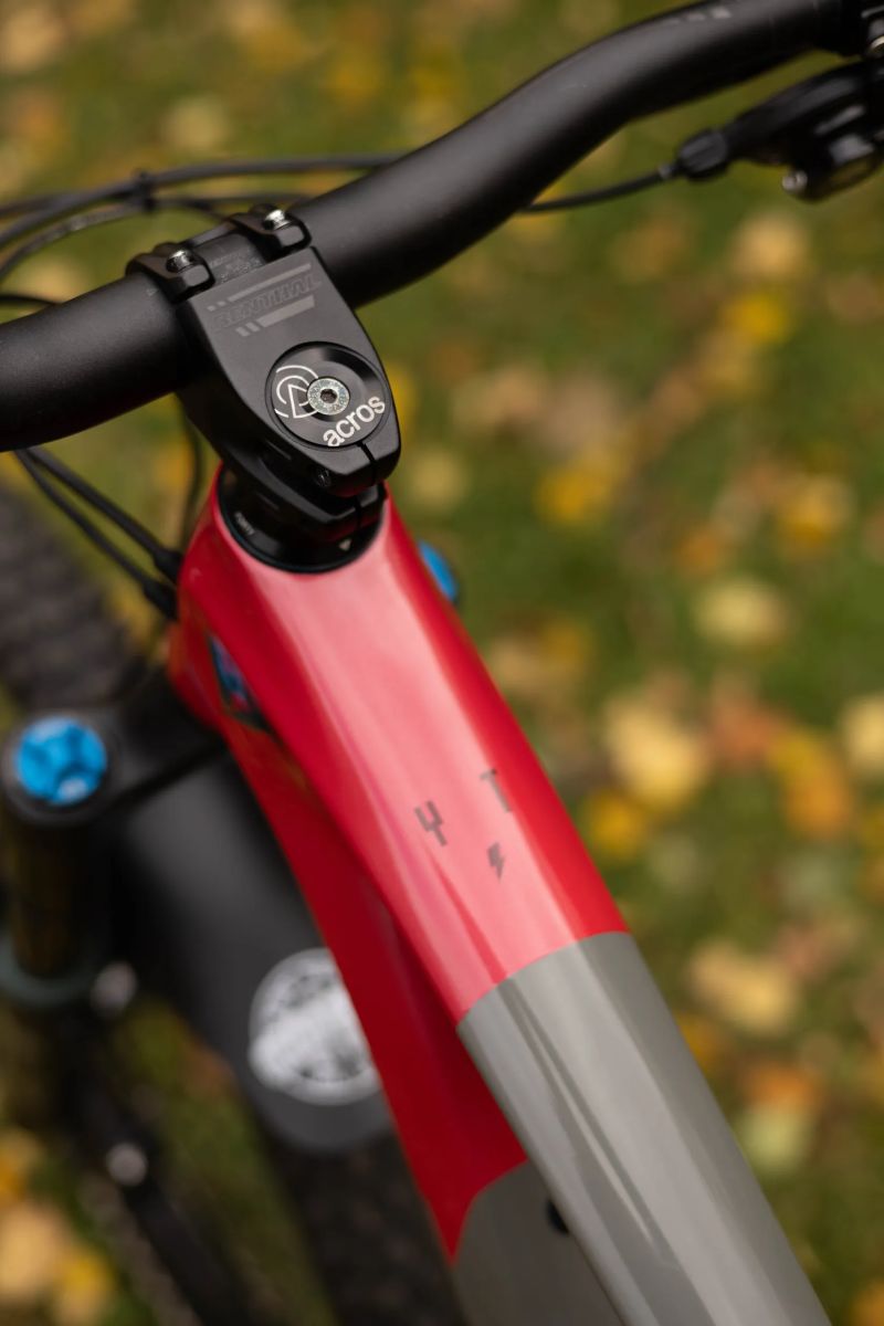 YT Industries Capra Uncaged 10 CF MX