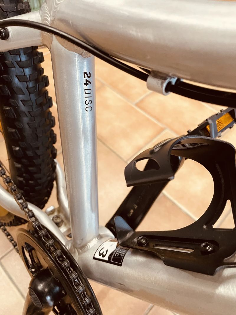 24" dětské horské kolo Scott Scale 24 disc 2023