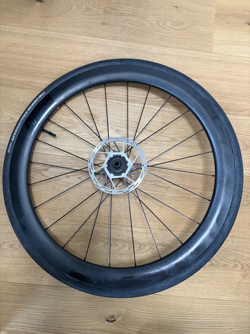 Prodám karbonová kola Syncros Capital 1.0 50 mm + kotouče SRAM 160 mm