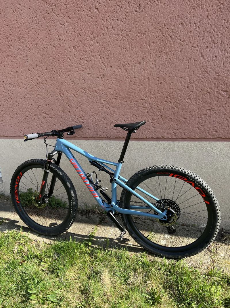 Specialized Epic Expert