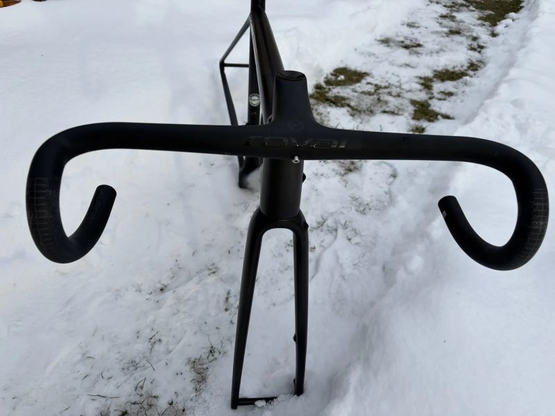 Prodám rámový set Atheos 600g lehký Spezialized