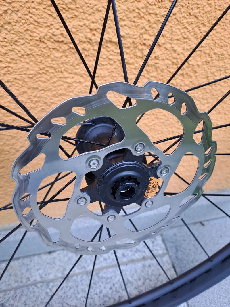 Silniční kolo Bontrager Aeolus Elite 35 TLR pro kotoučové brzdy