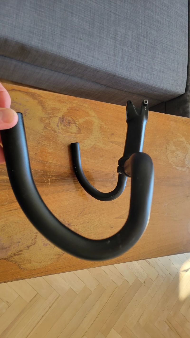 Řidítka Van Rysel 40cm + představec 100mm