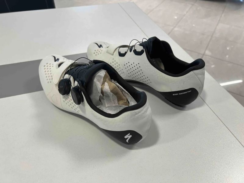 Specialized Torch 3.0 Road bílé