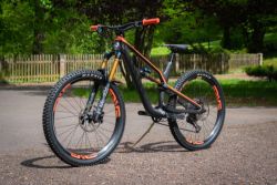 Canyon Spectral CFR 9.0 Ltd 