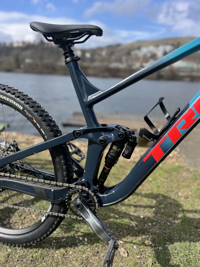 Trek Slash 8