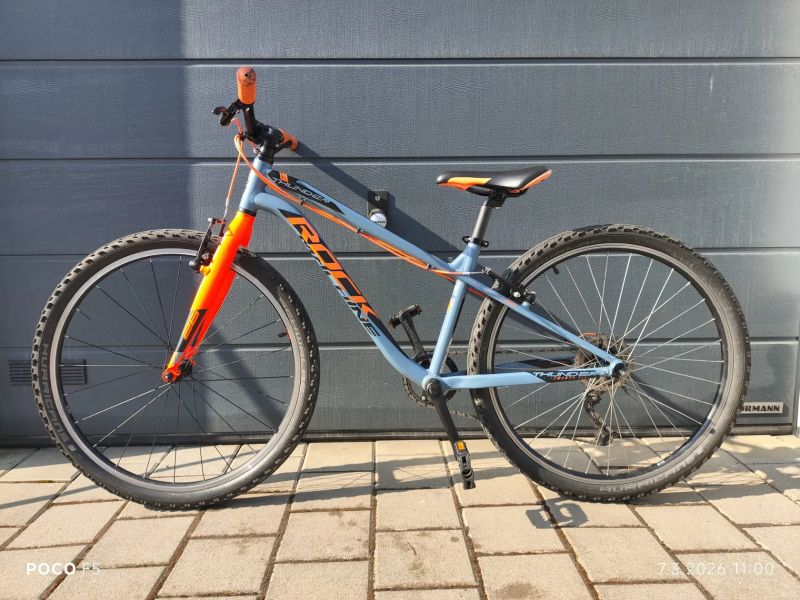 Rock Machine Thunder 26 LTD – super lehké 26", ideální pro děti od 135 cm
