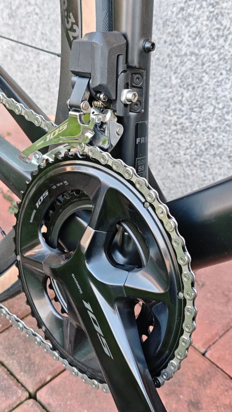 Nové silniční BMC Roadmachine velikost 56 (178-186 cm), karbon, Shimano 105 Di2 2x12 sp.