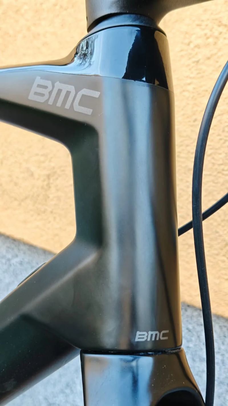 Nové silniční BMC Roadmachine velikost 56 (178-186 cm), karbon, Shimano 105 Di2 2x12 sp.