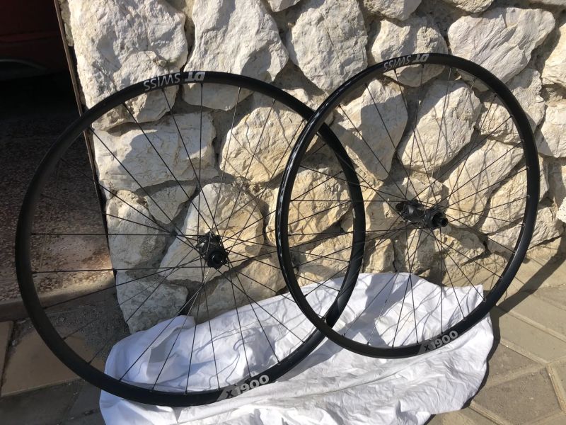 DT Swiss x1900 29”