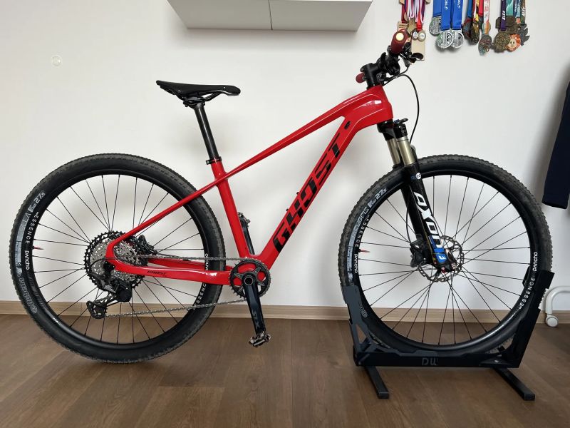Stavba dětského závodního MTB kola 27,5 XS