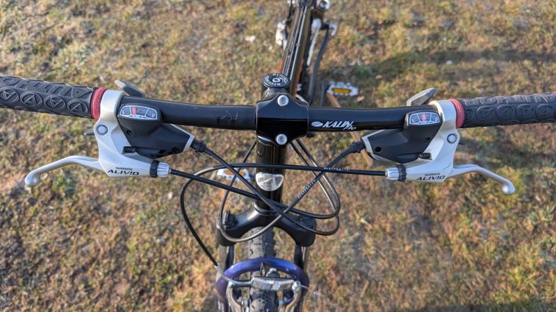 Author Basic 26" velikost M/17 - stav nového