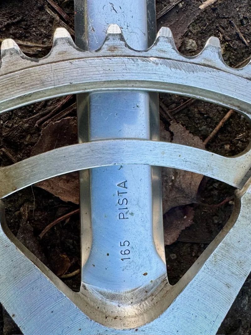 dráhový Favorit F2