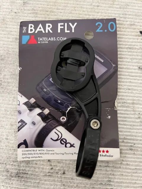 Prodám nový držák na Garmin, antipadač řetězu Force, kroužky Zipp