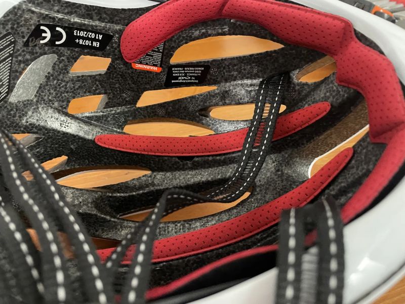 Helma EKOI CORSA LIGHT Bílá