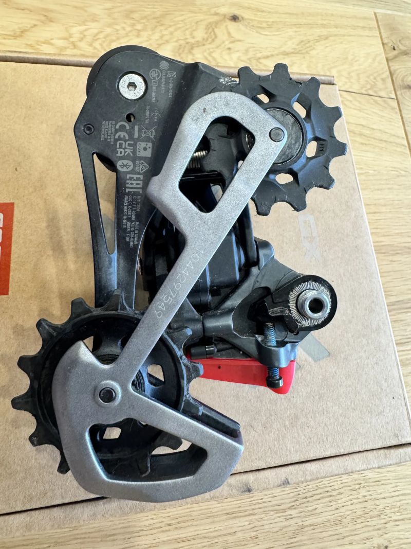 SRAM X01 AXS přehazovačka, kazeta a řetěz