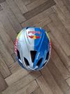 Red Bull helma