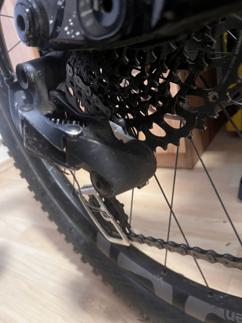 Prodám přehazovačku Sram nx 12s