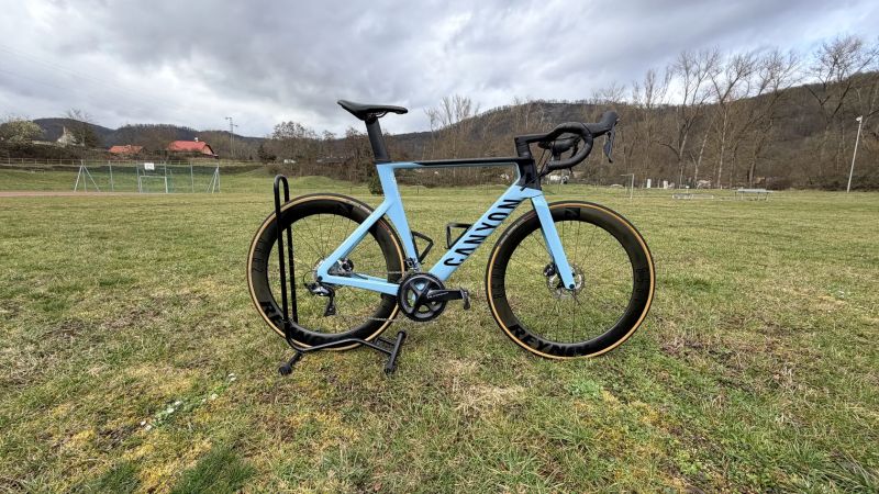 Canyon AEROAD CF SL8