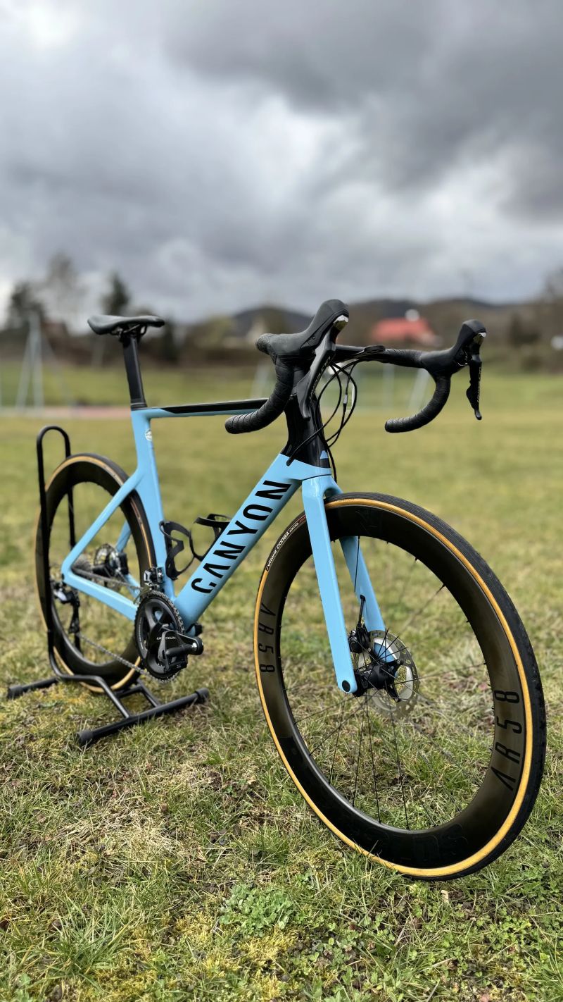 Canyon AEROAD CF SL8