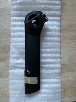 Sedlovka trek madone gen 8 