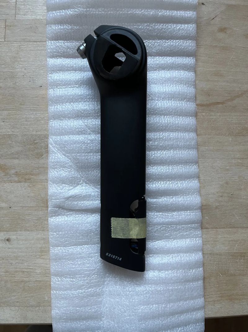 Sedlovka trek madone gen 8 