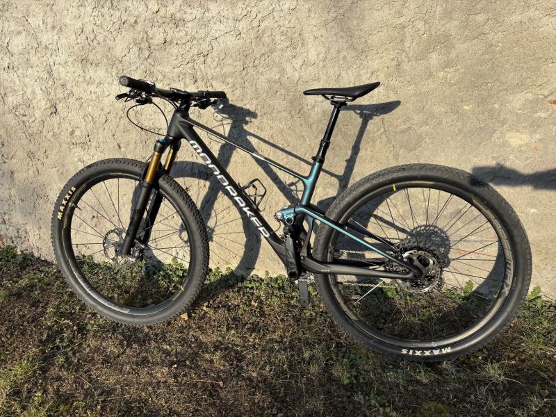 Mondraker F-PODIUM CARBON RR