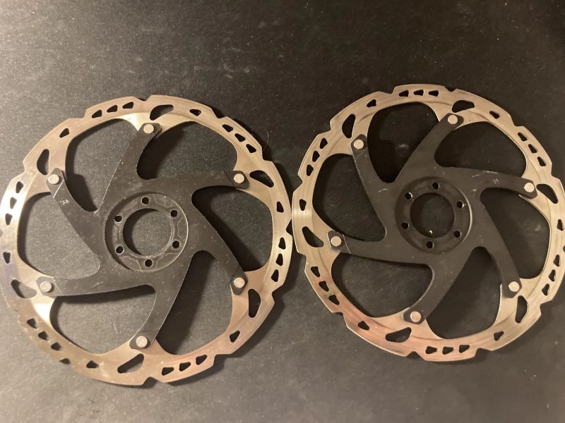 Brzdové kotouče SHIMANO SM-RT86