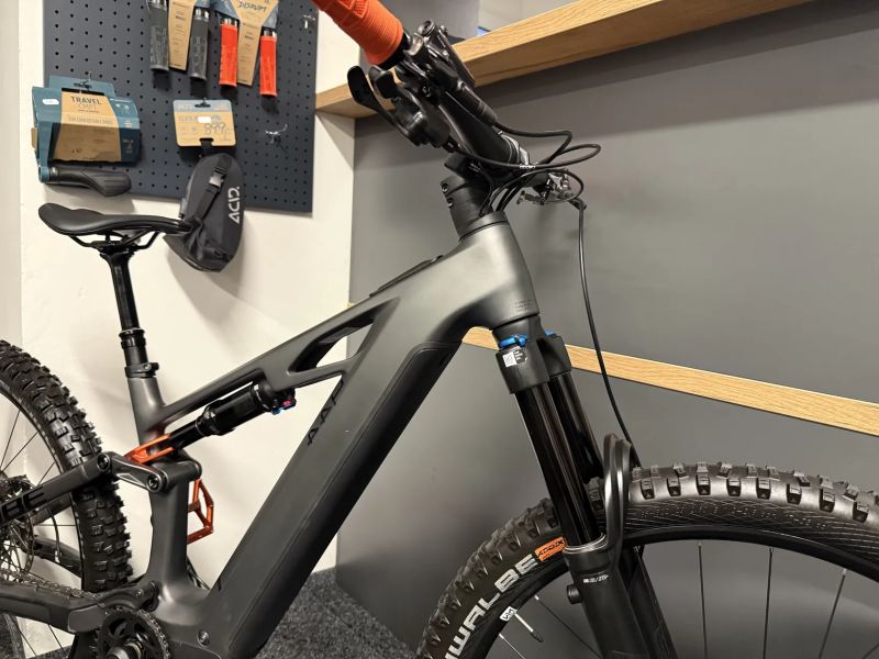 CUBE Stereo Hybrid ONE44 HPC SLX 800 vel. M 2025 274KM