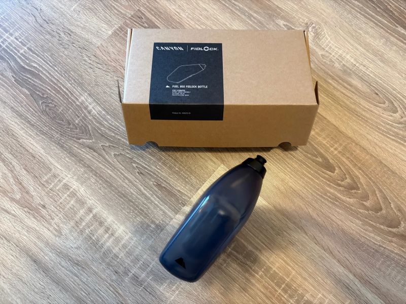 Canyon FUEL MTB Fidlock 850ml lahev