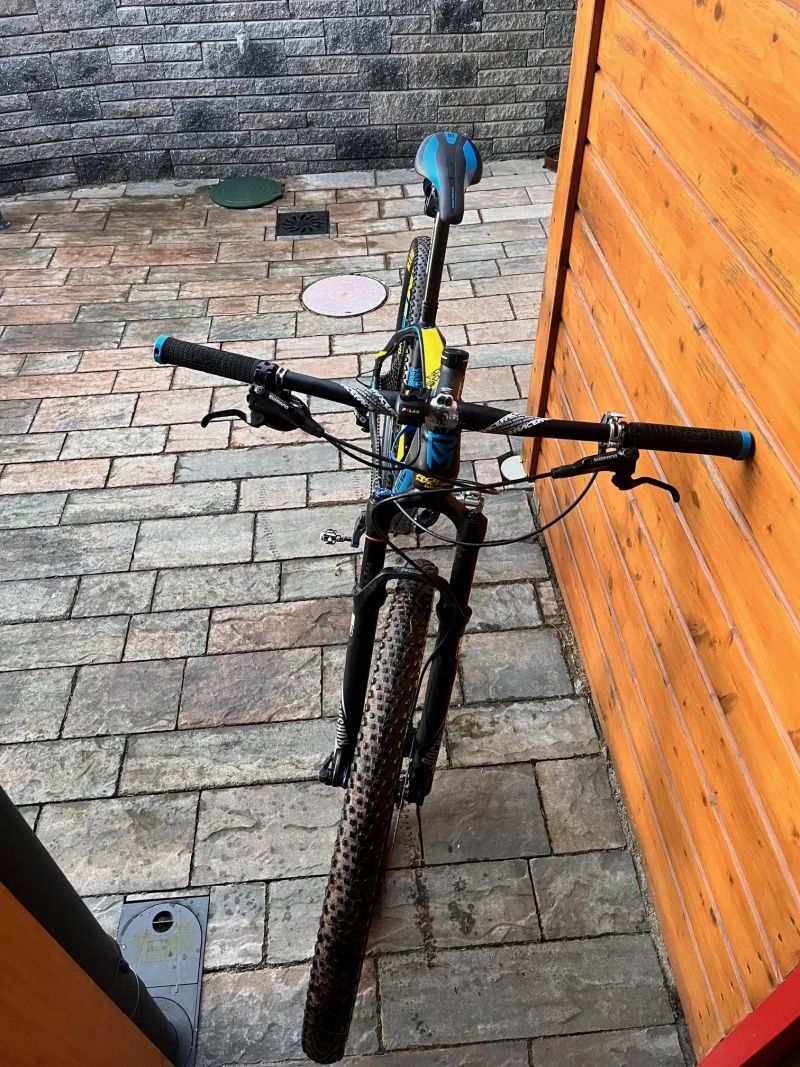 Rock Machine Blizzard 29