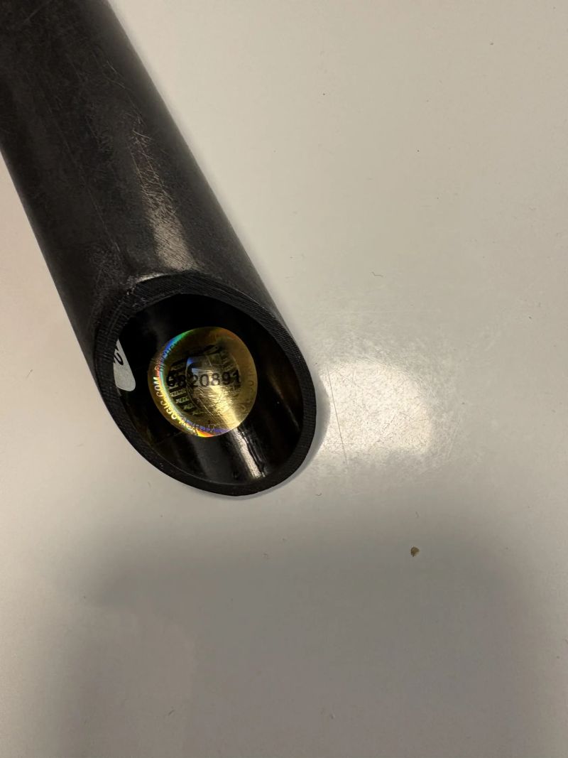 Prodám karbonovou sedlovku Ritchey Super Logic 27,2 délak 300 + další