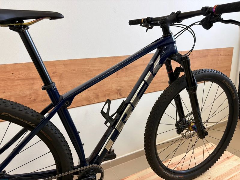 Trek Procaliber 9.6 rainbow edition