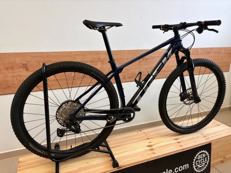 Trek Procaliber 9.6 rainbow edition