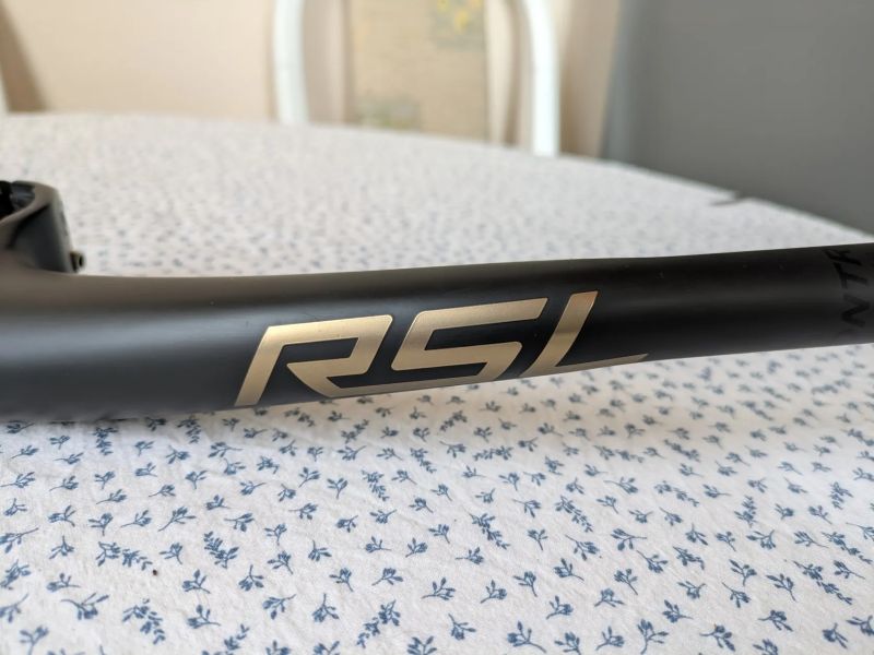 Bontrager MTB integrovana riditka/predstavec 820mm/45mm