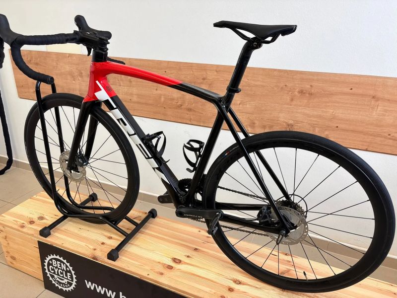 Trek Emonda sl6 - karbonová kola bontrager