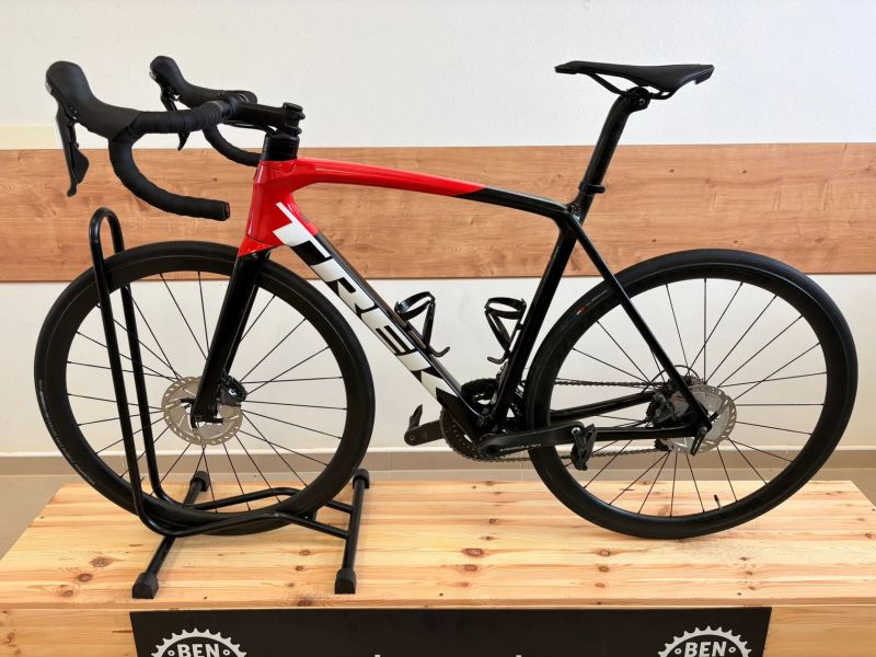 Trek Emonda sl6 - karbonová kola bontrager