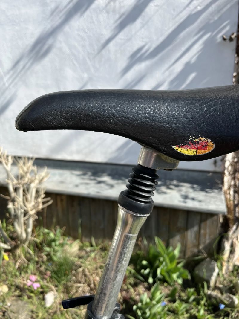 Lehké trekové kolo Author Stratos