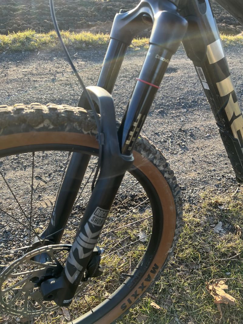 Trek Remedy 8