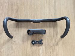Set karbon řídítka Giant Contact SLR Aero Handlebar + představec Contact SLR Aero