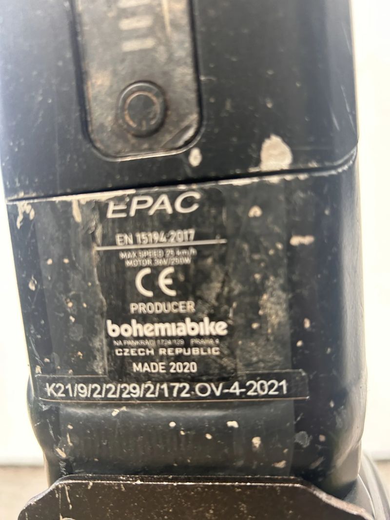 Leader Fox Arran MY2021 PANASONIC GX Ultimate